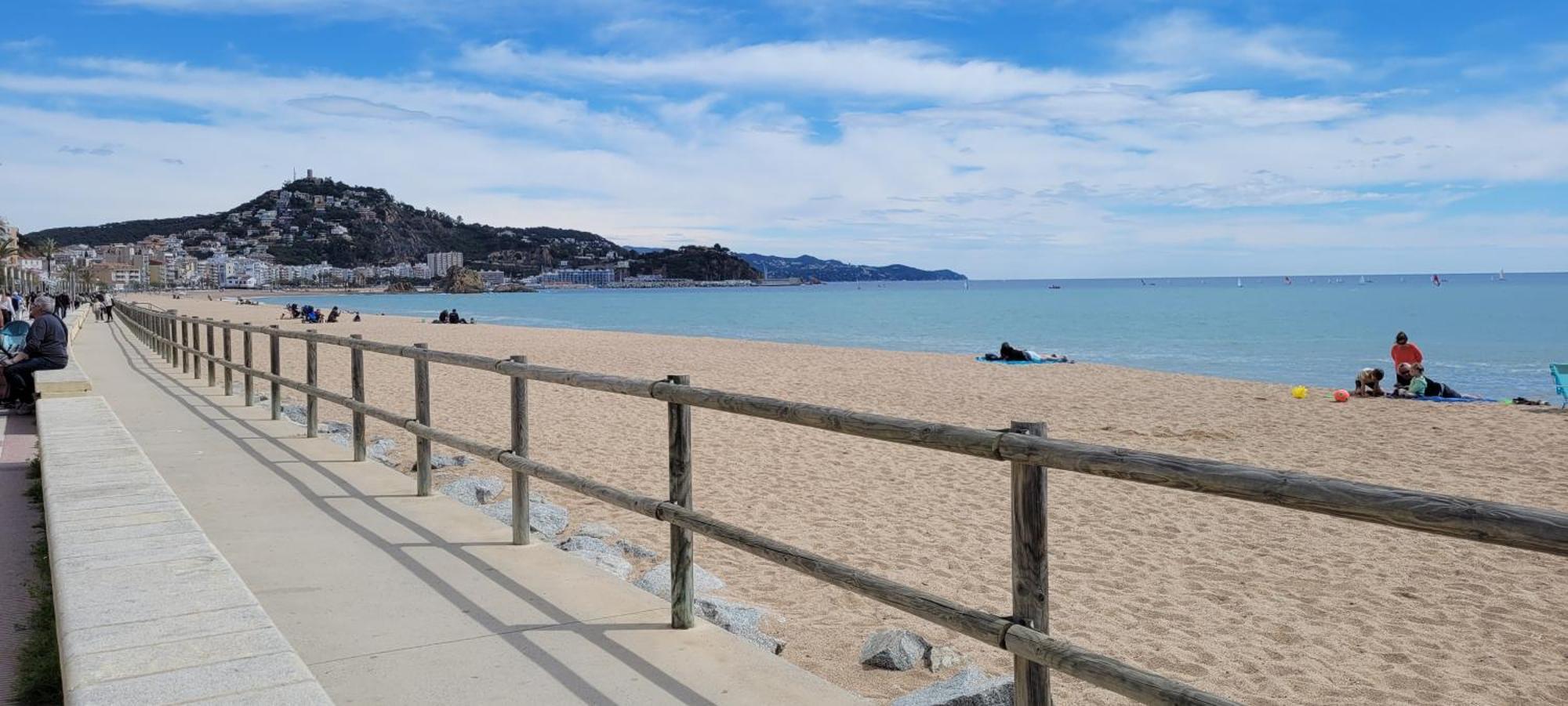 Vistes Al Mar Ideal Per Parelles I Teletreball بلانيس المظهر الخارجي الصورة